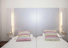 Travelodge BCN Cornella Fira 4