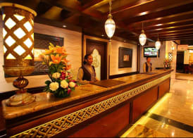 Arabian Courtyard Hotel & Spa 3