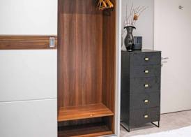Luxurious 3-bedroom Apartment With Private Indoor Pool in London 5