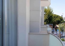 Hotel Aurora 5