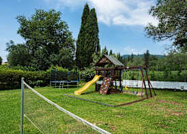 Dominoes Corfu 3