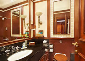 The Oberoi Grand, Kolkata 5