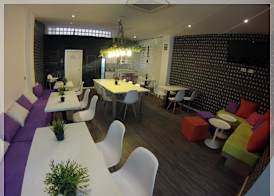 Chameleon Youth Hostel Alicante 2
