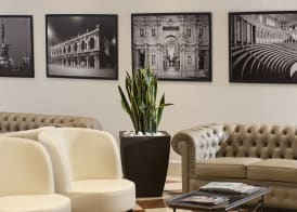 SHG Hotel De La Ville 4