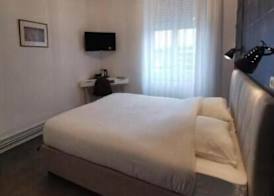 Hotel Les Portes D'Or 4