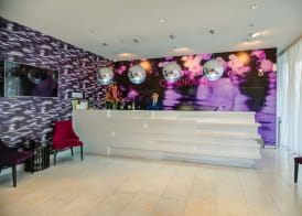 The Quadrant Hotel & Suites 2