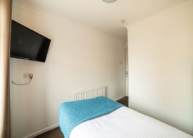 The Douglas Hotel 3