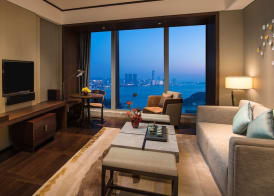 HUALUXE Xiamen Haicang Habour View 3