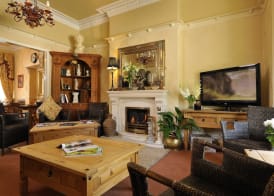 Howarth House 5