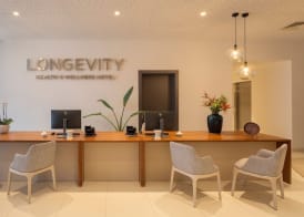 Longevity Health & Wellness Hotel - Adults Only 3