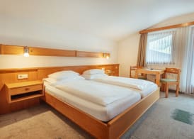 Hotel Gesser 4