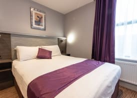 Hogs Back Hotel & Spa Nr Farnham 5