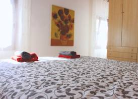 1 Bed-Sleeps 4-Town Centre-Free Parking-AirCon 2