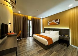Venus Royale Hotel 3
