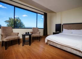 Gold Beach Hotel 4
