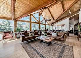 Canmore Rocky Mountain Inn 2