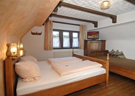 Harmony beim Holzschnitzer 3
