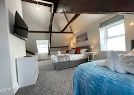 Tintagel Arms Bed and Breakfast 3