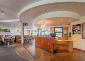 B&B HOTEL Calais Terminal Cité Europe 4 étoiles 4