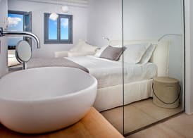 Alunia Incognito Suites - Adults Only 3