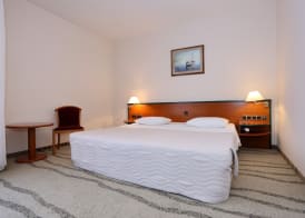 Hotel Mediteran 4