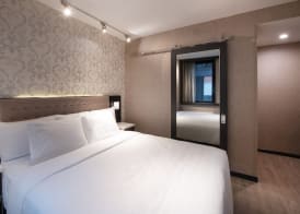 Aliz Hotel Times Square 4