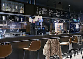 Moxy Chester 2