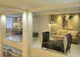 Central Hotel 4