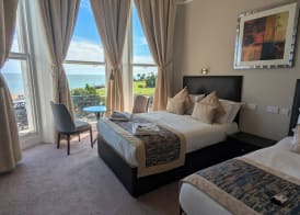 Alexandra Hotel 5