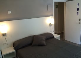 Hostal B and B Benidorm 5