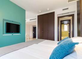 Suittes Hotel 5