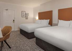 DoubleTree by Hilton Glasgow Westerwood Spa & Golf Resort 4