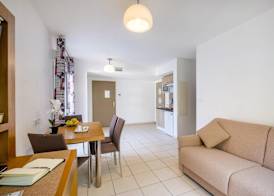 Comfort Aparthotel Antibes Le Maestria 5