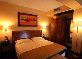 Bram Hotel 3