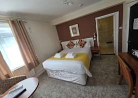 Marina Metro Hotel 5