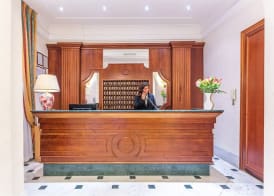 Raeli Hotel Lux 4