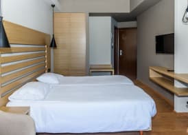 Agamemnon Hotel 2
