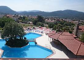 Sunshine Holiday Resort 4