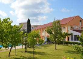 Aggelos Family Hotel 3