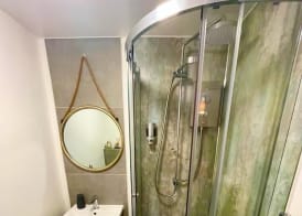 Farmyard Inn Youlgreave 3