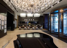 Pepperclub Hotel 4
