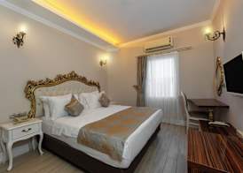 PORTO AZUL OTEL 5