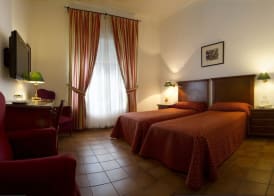 Hotel Los Olivos 5