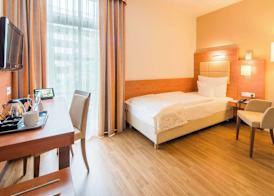 Best Western Plus Hotel Am Schlossberg 4