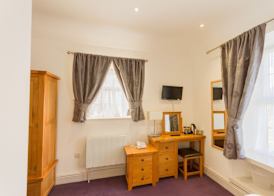 Gwesty Seren Hotel 4