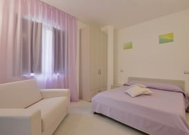 Hotel La Marina 5