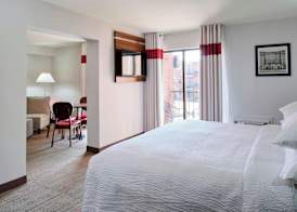 Four Points by Sheraton Detroit Novi 3