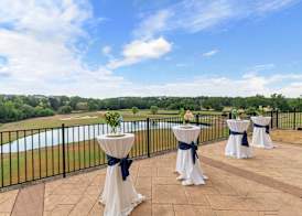 DoubleTree by Hilton Front Royal Blue Ridge Shadows 3