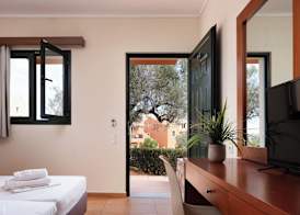 Dia Apartments 4