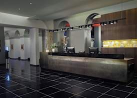 Hôtel de Bourgtheroulde, Autograph Collection 2